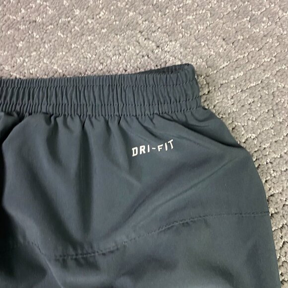 Nike Running Pants Men's 2XL Gray Woven Stretch Ankle Zip Gym Track 640111 060 - Picture 6 of 16